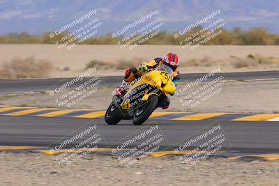 media/Dec-17-2022-SoCal Trackdays (Sat) [[224abd9271]]/Turn 15 (155pm)/